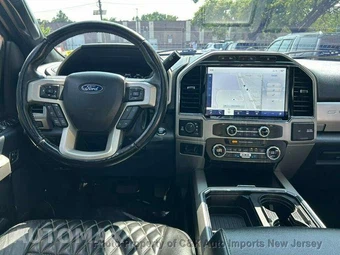 2022 Ford Super Duty F-250 Lariat Crew Cab Medium Bed - miniatura 68