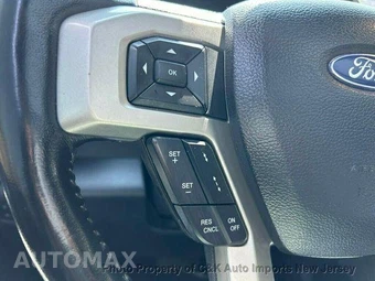 2022 Ford Super Duty F-250 Lariat Crew Cab Medium Bed - miniatura 70