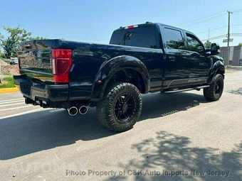 2022 Ford Super Duty F-250 Lariat Crew Cab Medium Bed - miniatura 8