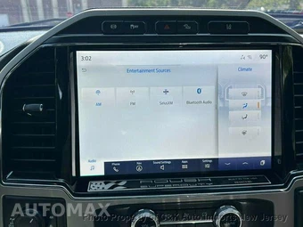 2022 Ford Super Duty F-250 Lariat Crew Cab Medium Bed - miniatura 83