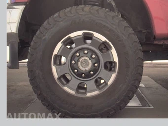 2022 Ford Super Duty F-250 Lariat Crew Cab Medium Bed - miniatura 9