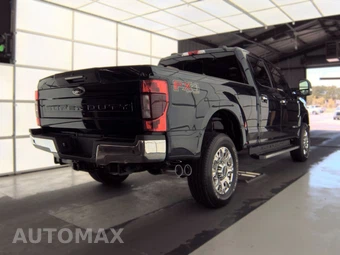 2022 Ford Super Duty F-250 Lariat Crew Cab Medium Bed - miniatura 4