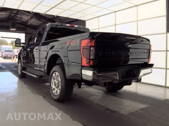 2022 Ford Super Duty F-250 Lariat Crew Cab Medium Bed - miniatura 6