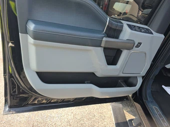 2022 Ford Super Duty F-250 Limited Crew Cab Medium Bed - miniatura 9