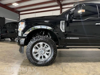 2022 Ford Super Duty F-250 Limited Crew Cab Medium Bed - miniatura 2