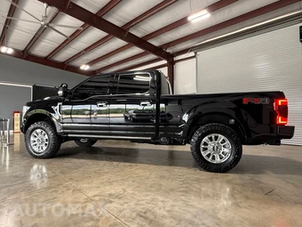 2022 Ford Super Duty F-250 Limited Crew Cab Medium Bed - miniatura 4