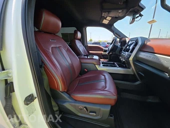 2022 Ford Super Duty F-250 Platinum Crew Cab Medium Bed - miniatura 18