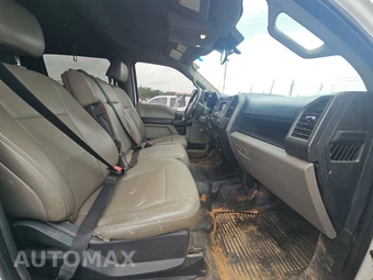 2022 Ford Super Duty F-250 XL Crew Cab Long Bed - miniatura 8