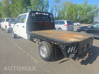 2022 Ford Super Duty F-250 XL Crew Cab Long Bed - miniatura 3