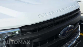 2022 Ford Super Duty F-250 XL Crew Cab Long Bed - miniatura 18