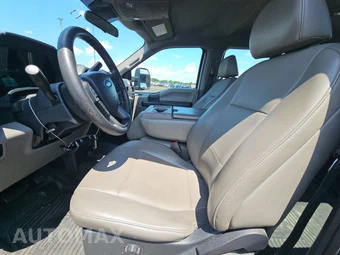 2022 Ford Super Duty F-250 XL Crew Cab Long Bed - miniatura 7