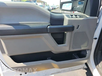 2022 Ford Super Duty F-250 XL Crew Cab Long Bed - miniatura 9