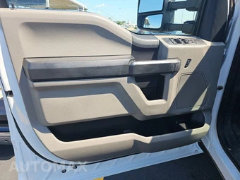 2022 Ford Super Duty F-250 XL Crew Cab Long Bed - miniatura 9