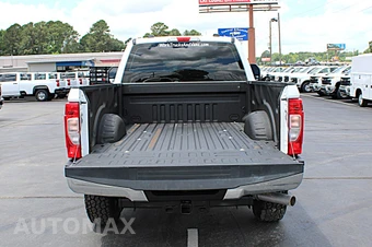 2022 Ford Super Duty F-250 XL Crew Cab Long Bed - miniatura 10
