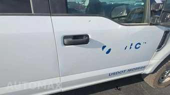 2022 Ford Super Duty F-250 XL Crew Cab Long Bed - miniatura 28