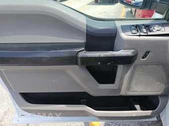 2022 Ford Super Duty F-250 XL Crew Cab Long Bed - miniatura 9