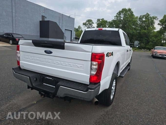 2022 Ford Super Duty F-250 XL Crew Cab Long Bed - miniatura 3