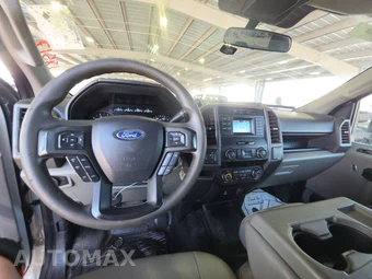 2022 Ford Super Duty F-250 XL Crew Cab Long Bed - miniatura 11