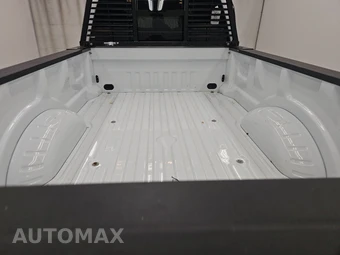2022 Ford Super Duty F-250 XL Crew Cab Long Bed - miniatura 16