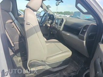 2022 Ford Super Duty F-250 XL Crew Cab Long Bed - miniatura 8