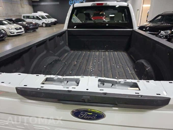 2022 Ford Super Duty F-250 XL Crew Cab Long Bed - miniatura 22