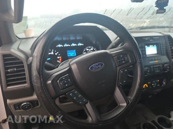 2022 Ford Super Duty F-250 XL Crew Cab Medium Bed - miniatura 10