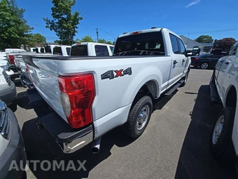 2022 Ford Super Duty F-250 XL Crew Cab Medium Bed - miniatura 3
