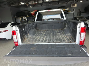 2022 Ford Super Duty F-250 XL Crew Cab Medium Bed - miniatura 16