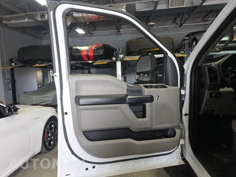 2022 Ford Super Duty F-250 XL Crew Cab Medium Bed - miniatura 9