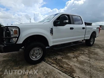2022 Ford Super Duty F-250 XL Crew Cab Medium Bed