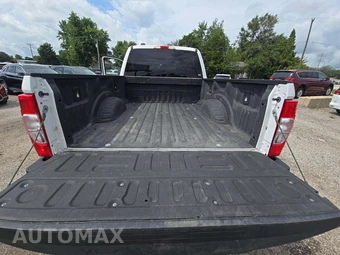 2022 Ford Super Duty F-250 XL Crew Cab Medium Bed - miniatura 11