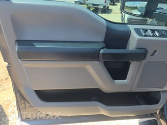 2022 Ford Super Duty F-250 XL Crew Cab Medium Bed - miniatura 9