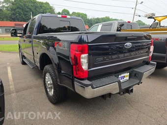 2022 Ford Super Duty F-250 XL Crew Cab Medium Bed - miniatura 2
