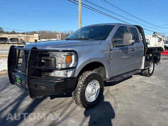 2022 Ford Super Duty F-250 XL Extended Cab Medium Bed w/Rear Doors - miniatura 2