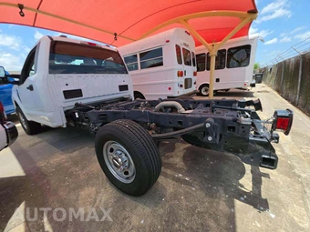 2022 Ford Super Duty F-250 XL Regular Cab Long Bed - miniatura 2