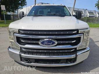 2022 Ford Super Duty F-250 XL Regular Cab Long Bed - miniatura 2