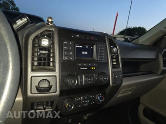 2022 Ford Super Duty F-250 XL Regular Cab Long Bed - miniatura 11