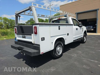 2022 Ford Super Duty F-250 XL Regular Cab Long Bed - miniatura 3