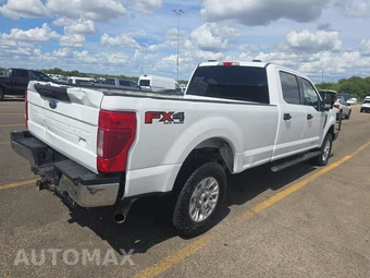 2022 Ford Super Duty F-250 XLT Crew Cab Long Bed - miniatura 4