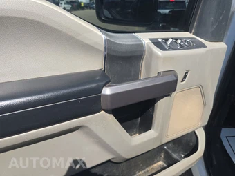 2022 Ford Super Duty F-250 XLT Crew Cab Long Bed - miniatura 9