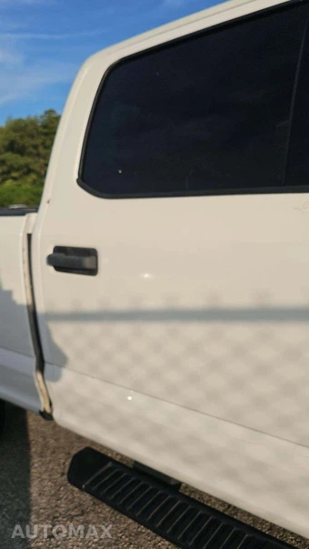 2022 Ford Super Duty F-250 XLT Crew Cab Medium Bed - miniatura 19