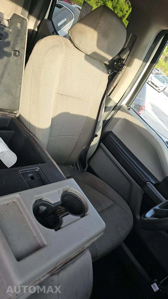 2022 Ford Super Duty F-250 XLT Crew Cab Medium Bed - miniatura 21