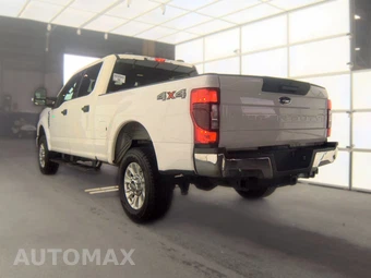 2022 Ford Super Duty F-250 XLT Crew Cab Medium Bed - miniatura 6