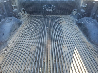 2022 Ford Super Duty F-250 XLT Crew Cab Medium Bed - miniatura 16