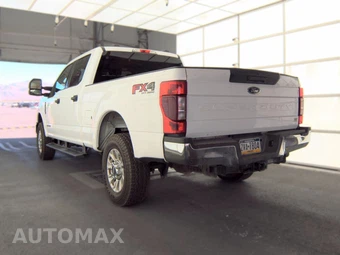 2022 Ford Super Duty F-250 XLT Crew Cab Medium Bed - miniatura 6