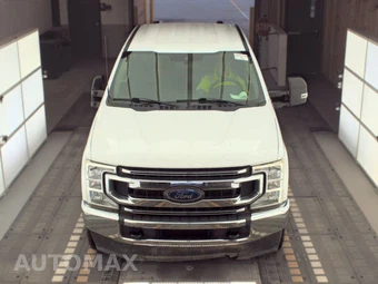 2022 Ford Super Duty F-250 XLT Crew Cab Medium Bed - miniatura 2