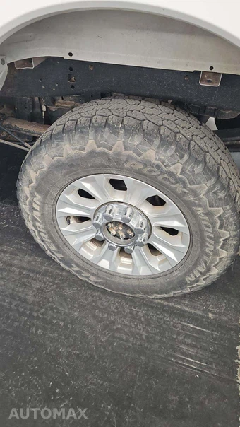 2022 Ford Super Duty F-250 XLT Crew Cab Medium Bed - miniatura 34