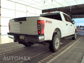 2022 Ford Super Duty F-250 XLT Crew Cab Medium Bed - miniatura 4