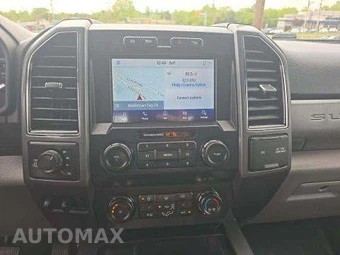 2022 Ford Super Duty F-250 XLT Crew Cab Medium Bed - miniatura 10