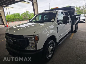 2022 Ford Super Duty F-350 Cab Chassis XL Crew Cab DRW